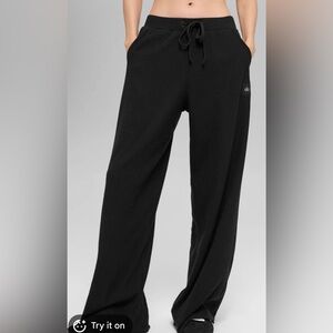 ALO Yoga MUSE ribbed wide leg pant NWT